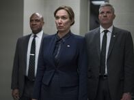 Homeland – Präsident Keane (Elizabeth Marvel, Mitte)
