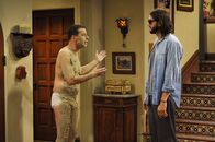 Two and a Half Men – TAHM_905Pre_1125r_c4c84eee