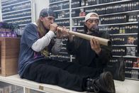 Clerks III – Jay (Jason Mewes, l.); Silent Bob (Kevin Smith, r.)