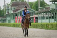 Heimatleuchten – Trapprennfahrerin Sabrina Bruckner auf der Trapprennbahn