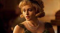 Toast – Mrs. Potter (Helena Bonham Carter)