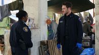 Station 19 – Station 19 Staffel 3 Folge 4 Verärgerter Feuerwehrmann: Grey Damon als Jack Gibson (r.)