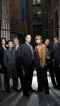 Law & Order: Special Victims Unit – Law & Order: Special Victims Unit (2005)