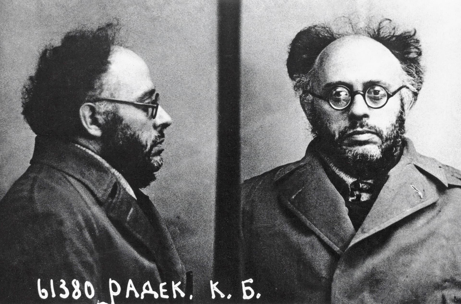 Das Rote Imperium – Im zweiten Moskauer Schauprozess 1937 wurde Karl Radek als vermeintlicher Trotzki-Anhänger und Verräter zu zehn Jahren Lagerhaft verurteilt.