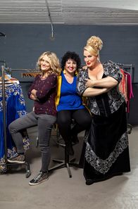 Ladies Night – Moderatorin im Kölner Gloria Theater. Die neuen Gastgeberinnen Lisa Feller, Meltem Kaptan und Daphne de Luxe.