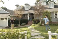 The Goldbergs – (v.li.) Jeff Garlin (Murray Goldberg), Wendi McLendon-Covey (Beverly Goldberg), Troy Gentile (Barry Goldberg).