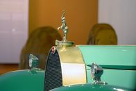 Bugatti - Im Rausch der Geschwindigkeit – Kühlergrill mit Skulptur von Rembrandt Bugatti