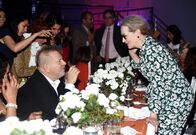 Unantastbar - Der Fall Harvey Weinstein – Harvey Weinstein in besseren Tagen mit Meryl Streep.