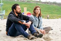 Stumptown – L-R: Grey McConnell (Jake Johnson) and Dex Parios (Cobie Smulders)