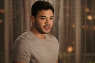 Major Crimes – Gus Wallace (Rene Rosado) Die Verwendung des sendungsbezogenen Materials ist nur mit dem Hinweis und Verlinkung auf TVNOW gestattet.; Gus Wallace (Rene Rosado) Die Verwendung des sendungsbezogenen Materials ist nur mit dem Hinweis und Verlinkung auf TVNOW gestattet.