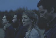 Feinde - Hostiles – Rosalee Quaid (Rosamund Pike) und Captain Joseph J. Blocker (Christian Bale)