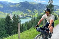 Einstein – Einstein Bikepacking: Abenteuerreise auf dem Velo, Teil 2 Bikepacking ist Trend: Veloabenteuer mit leichtem Gepäck. Auch Tobias Müller geht auf grosse Tour.