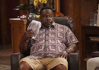 The Neighborhood – Calvin Butler (Cedric the Entertainer)