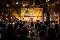 Comedy Scheune – Weihnachten in der Comedy Scheune mit Doris Reichenauer.