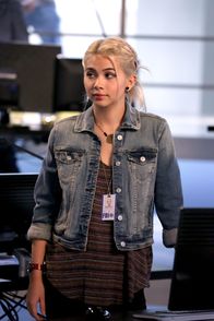 CSI: Cyber – CSI: Cyber (2015)