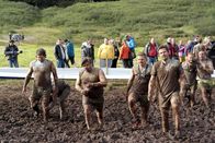 GEO Reportage – Isafjörður ist Islands Heimat des Schlammfußballs: Etwa zehn Vereine kommen von hier.