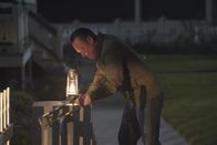 Scorpion – Cabe (Robert Patrick) hatte für das romantische Wochenende mit Allie etwas ganz Besonderes geplant, doch dann kommt alles ganz anders ...