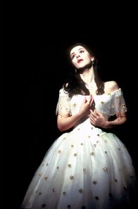 Sternstunden der Musik – Mit einer Live-Übertragung von „La Traviata“ bei der BBC 1994 wurde die Sängerin Angela Gheorghiu über Nacht zum Weltstar.