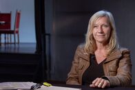 Verbrechen im Netz – Christine Brand befasst sich als Krimiautorin und Gerichtsreporterin täglich mit Verbrechen.