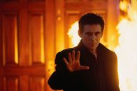 Stigmata – Andrew Kiernan (Gabriel Byrne)