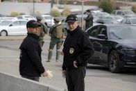Navy CIS – L-R: Nick Torres (Wilmer Valderrama) und Leroy Jethro Gibbs (Mark Harmon)