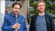 Letzter Wille – v.li.: Alexander Pschill (Kommissar), Johannes Zeiler (Paul Schwartz).