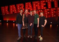 Kabarettgipfel – v.li.: Klaus Eckel, Martina Schwarzmann, Christoph Fritz, Thomas Stipsits, Gabriel Vetter