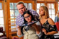 Modern Family – Modern Family (2016)