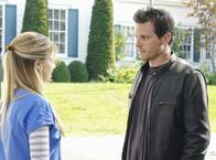 Scrubs - Die Anfänger – Eliza Coupe (Dr. Denise Mahoney), Michael Mosley (Drew Suffin).