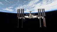Kolonien im All – Der Weg der Menschen ins All ist längst geebnet. Unzählige von Menschenhand geschaffene Objekte kreisen bereits im Orbit.