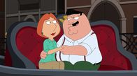 Family Guy – Beim Familienurlaub in Italien benimmt sich Peter so daneben, dass Lois (l.) Trost bei einem hübschen Italiener (r.) sucht ...