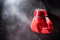 Sport im Osten: Boxen – Boxhandschuhe