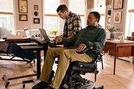Lincoln Rhyme: Der Knochenjäger – Tate Ellington (Felix), Russell Hornsby (Lincoln Rhyme).
