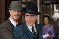 Velvet – Mateo Ruiz (Javier Rey, l.); Alberto Márquez (Miguel Ángel Silvestre, r.)