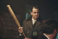 Sketch History – Al Capone (Bastian Pastewka) haut eine Pointe nach der anderen raus.