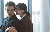Match Point – Chris Wilton (Jonathan Rhys Meyers), Chloe Hewett Wilton (Emily Mortimer)