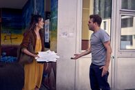 neoriginal: Like a Loser – Etwa 16 Jahre nachdem Julian (Ben Münchow) und Marie (Tinka Fürst) als Schüler etwas miteinander hatten, treffen sie wieder aufeinander. Obwohl er chronisch pleite ist, ergreift Julian die Chance und lädt seine Jugendliebe auf ein Date ein. Ob das gutgehen wird?