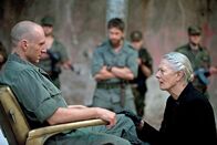 Coriolanus – Volumnia (Vanessa Redgrave), die Mutter von Coriolanus, beschwört ihren Sohn (Ralph Fiennes, vorne links), den Kampf gegen Rom abzubrechen.