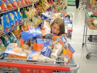 Couponing Extrem – Haley’s sister marvels at all the coffee cups.