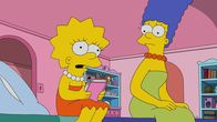 Die Simpsons – Lisa (l.); Marge (r.)