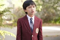 Fresh off the Boat – Auch Evan (Ian Chen) ist sich noch unsicher, ob er von den großen Plänen seiner Eltern begeistert ist ...