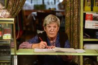 Polt – Elisabeth Orth (Frau Haupt).