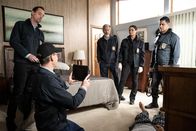 Navy CIS – (v.l.n.r.) Timothy McGee (Sean Murray); Jimmy Palmer (Brian Dietzen); Alden Parker (Gary Cole); Jessica Knight (Katrina Law); Nick Torres (Wilmer Valderrama)