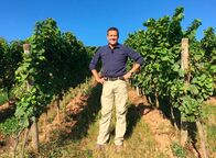 Expedition in die Heimat – Jens Hübschen im Weinberg.