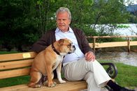 Utta Danella - Wer küsst den Doc? – Leander (Peter Sattmann) schmiedet einen Plan, um die Hochzeit seiner Tochter zu verhindern.
