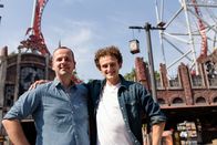 Checker Julian – Julian und Achterbahnexperte Bernd im Holiday Park.