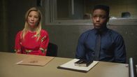 Elementary – Joan Watson (Lucy Liu, l.); Detective Marcus Bell (Jon Michael Hill, r.)