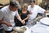 In Teufels Küche mit Gordon Ramsay – Gordon Ramsay (l.)
