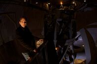 Unser Universum – San Diego, CA: Caltech astronomer Mike Brown at Palomar Observatory. It is owned and operated by the California Institute of Technology.