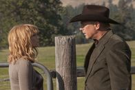 Yellowstone – Beth Dutton (Kelly Reilly) und John Dutton (Kevin Costner)